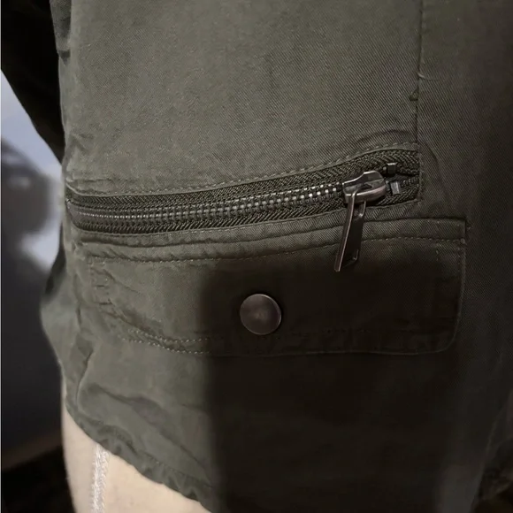 Dex Women's Utility Jacket in Olive medium - Picture 4 of 11